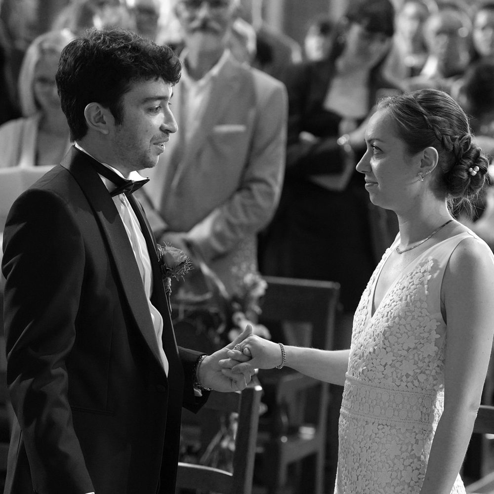 photographe-anne-laure-billoux-paray-le-monial-photo-mariage-anzy-le-duc-eglise-voeux